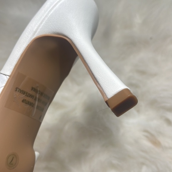 COPY - JLUXLABEL Lemonade Heels - Picture 7 of 10